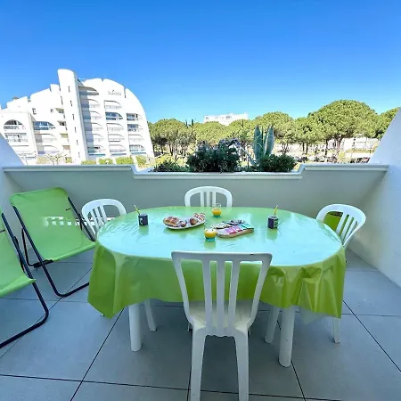 Les Petits Bateaux-parking Prive-terrasse * La Grande-Motte