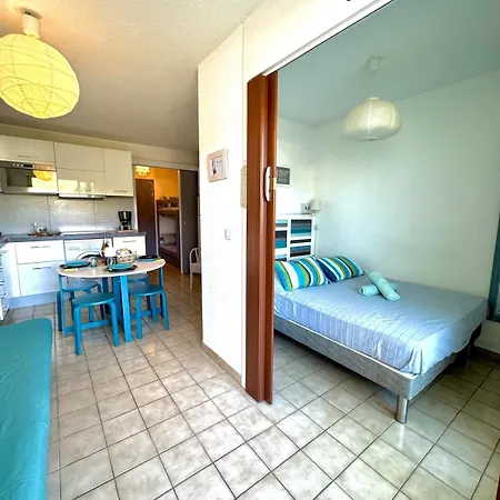 Apartment Les Petits Bateaux-parking Prive-terrasse La Grande-Motte